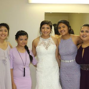 Meet your Posher, Aracely